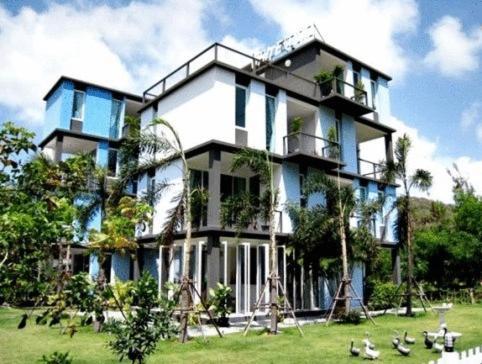 White@Sea Resort Ban Phe Bagian luar foto